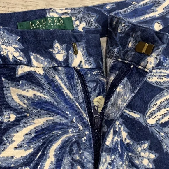 LAUREN RALPH LAUREN Floral Capris dark blue Cotton/Spandex size 6P - Picture 7 of 7
